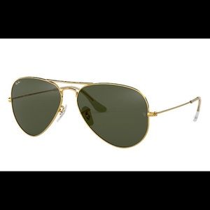 Ray-Ban Aviator Classic Sunglasses